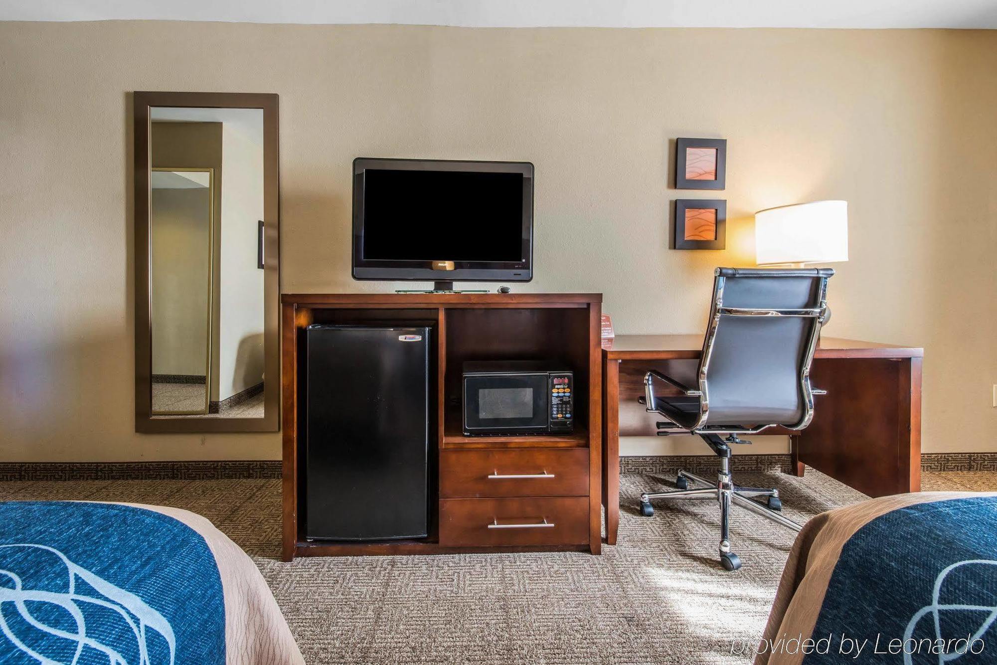Comfort Inn Aikens Center Мартінсбург Екстер'єр фото