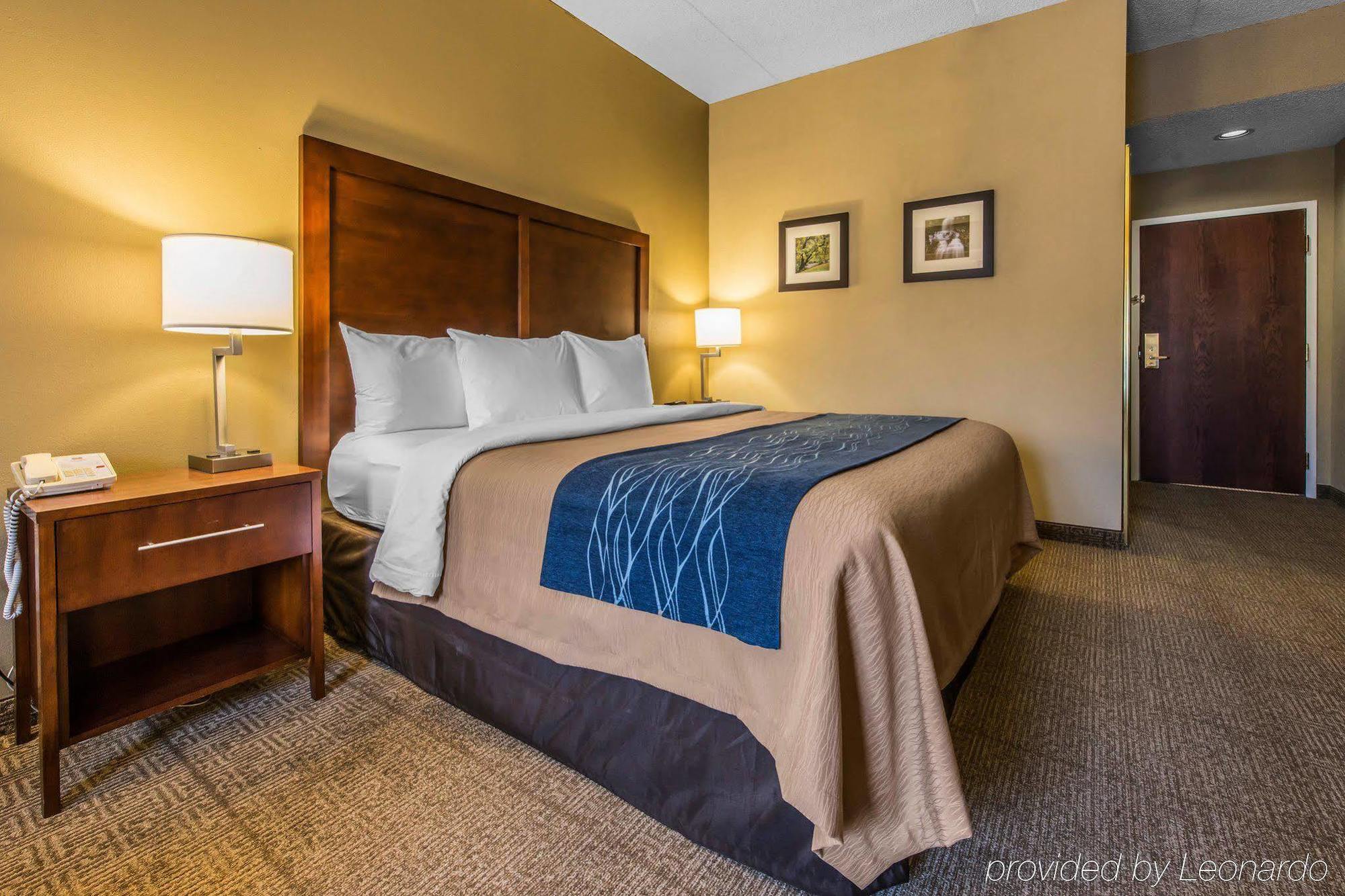 Comfort Inn Aikens Center Мартінсбург Екстер'єр фото