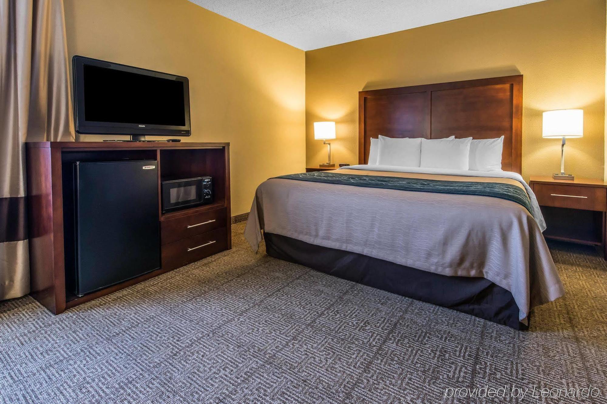 Comfort Inn Aikens Center Мартінсбург Екстер'єр фото